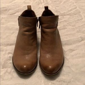 Lucky Brand tan booties
